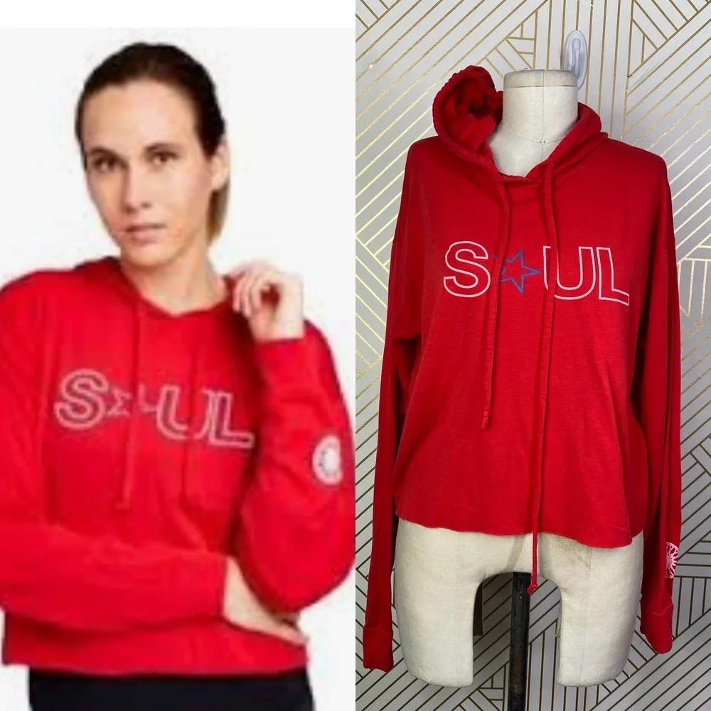 SoulCycle Star Logo Cropped Red Hoodie Sweatshirt Size US‎ Medium